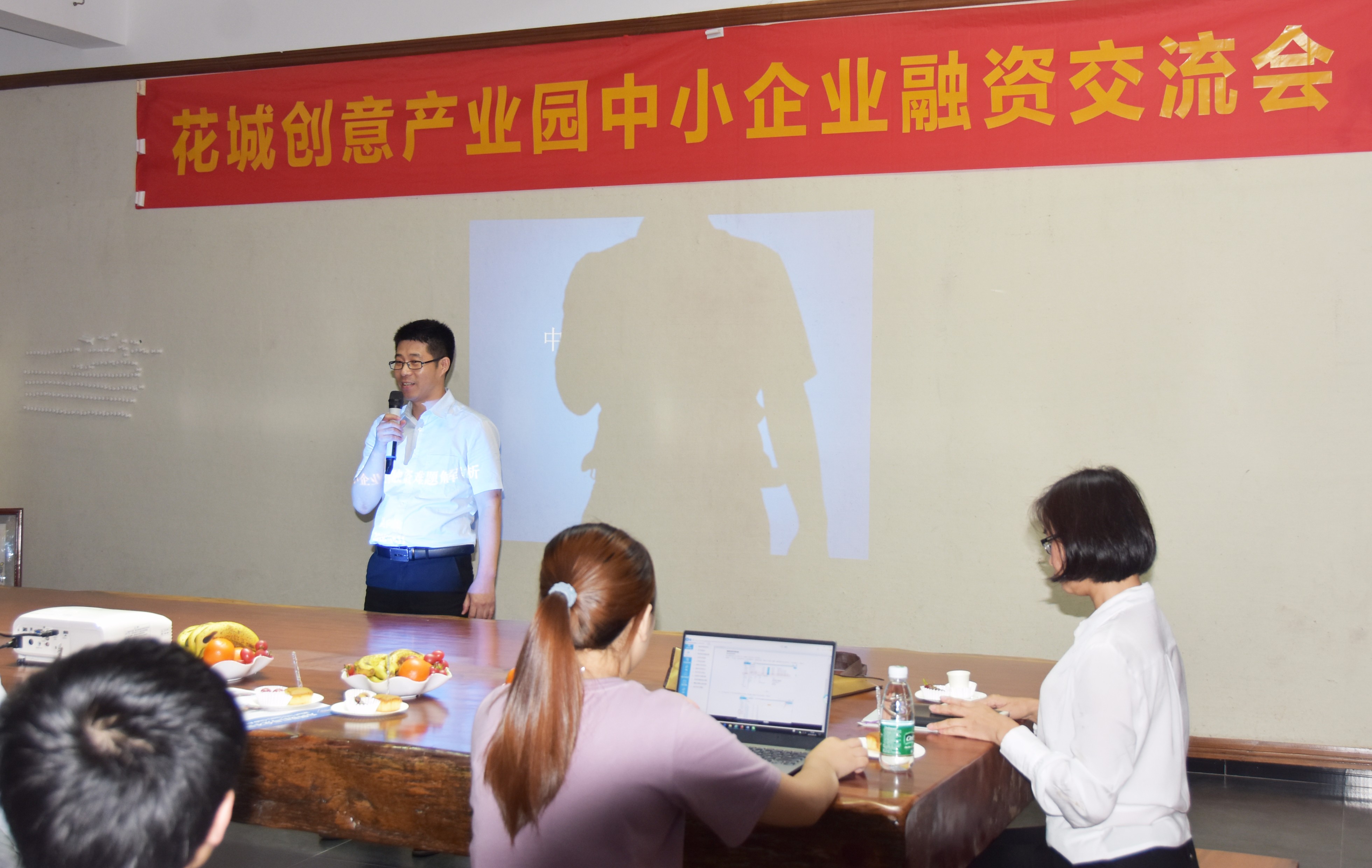 1524734185182454.jpg 圖片關鍵詞